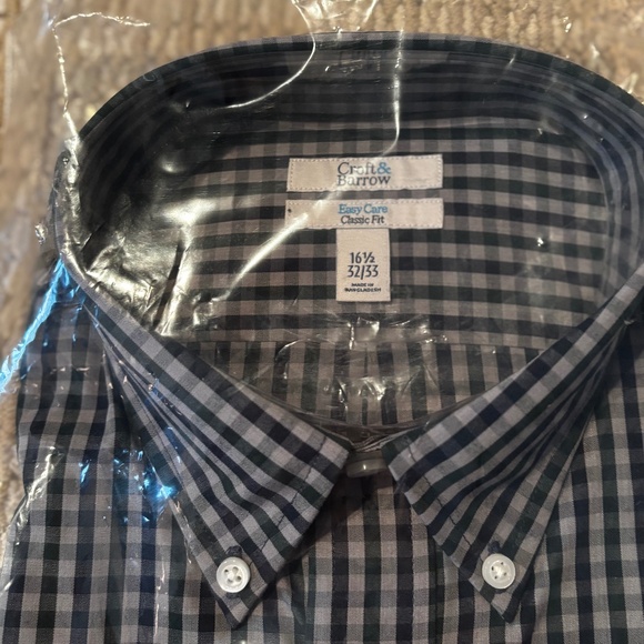 New Croft & Barrow Men's Long Sleeves Button-Down Collar Shirt - Picture 2 of 4